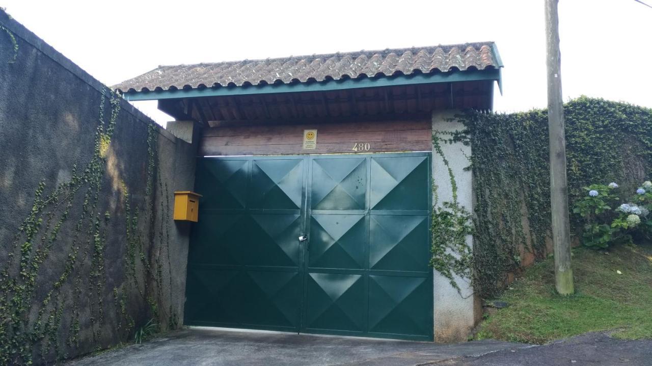 Quinta Das Flores Hospedaria Кампус-ду-Жордау Экстерьер фото