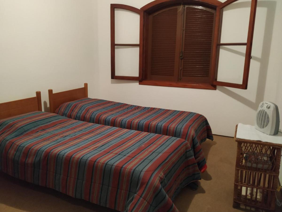 Quinta Das Flores Hospedaria Кампус-ду-Жордау Экстерьер фото